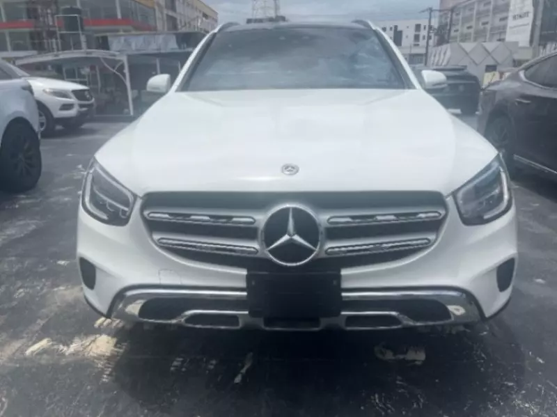 Mercedes-Benz GLC 300   - 2020