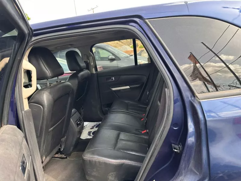 Ford Edge 3.5L    - 2011