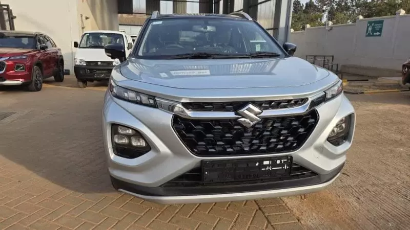 SUZUKI FRONX SUV - 2025