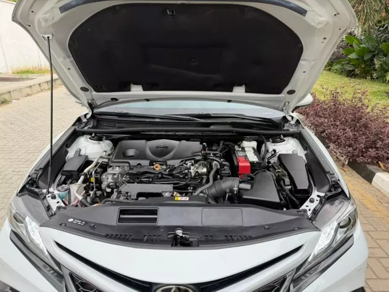 TOYOTA Camry   - 2023