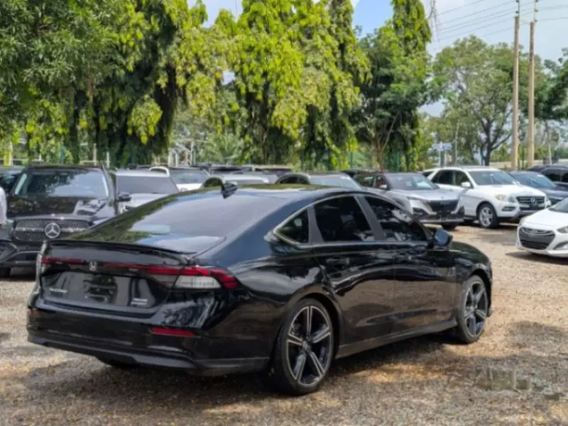 Honda Accord   - 2024