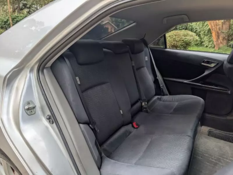 TOYOTA Mark X - 2012