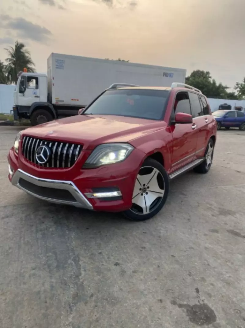 Mercedes-Benz GLK-Class   - 2010