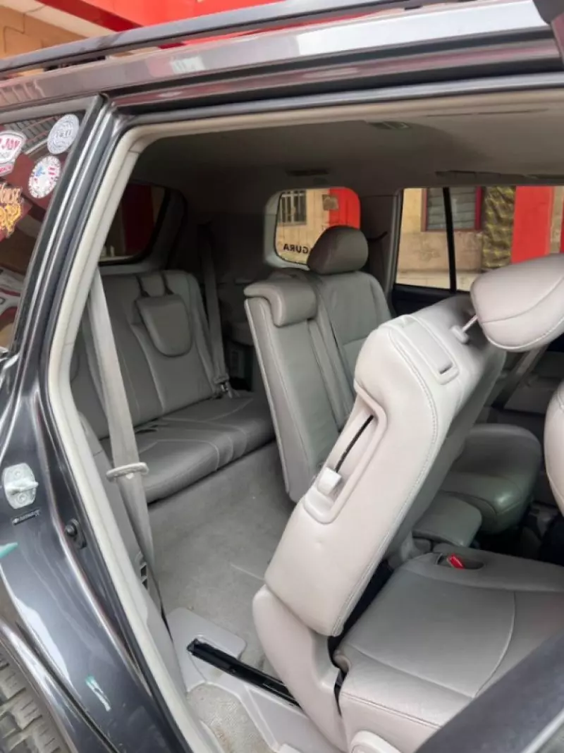 Toyota Highlander   - 2010