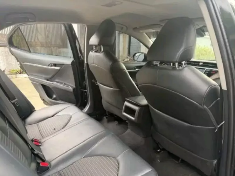 TOYOTA Camry   - 2018