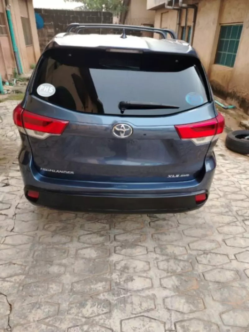 TOYOTA Highlander - 2019