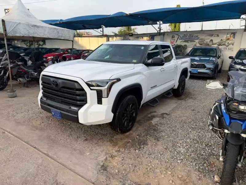 Toyota Tundra - 2025