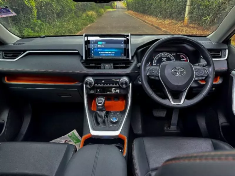 Toyota RAV4   - 2020