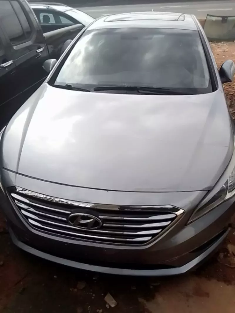 Hyundai SONATA 2,0L BVA GL   - 2017