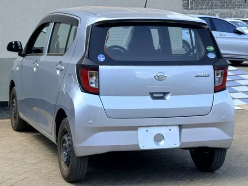 Daihatsu Mira    - 2018