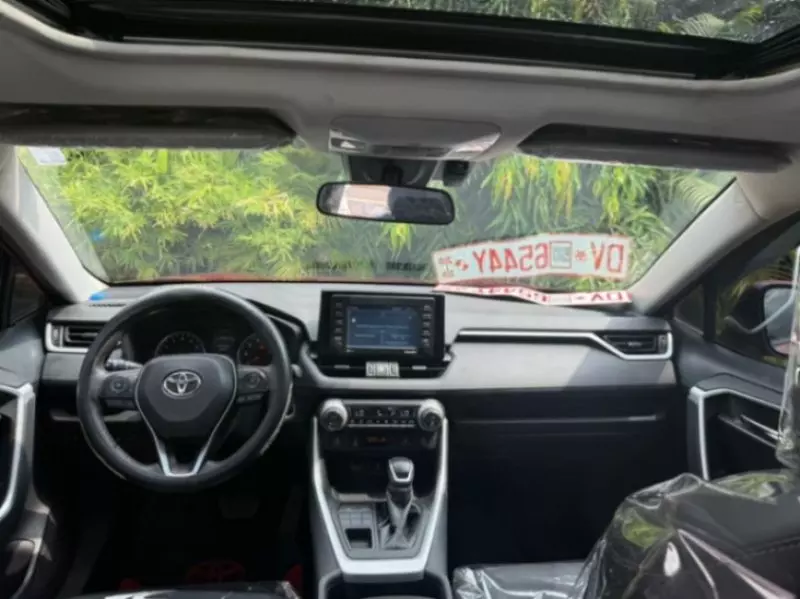 Toyota RAV 4   - 2022