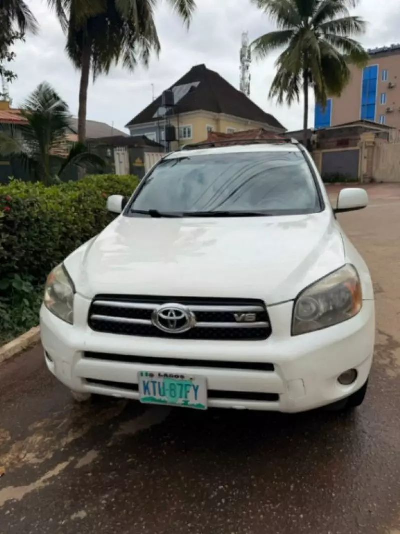 TOYOTA Rav4 - 2007