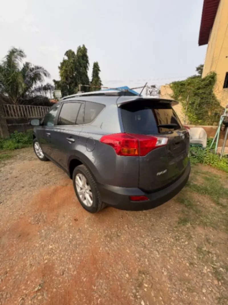 TOYOTA RAV4   - 2014
