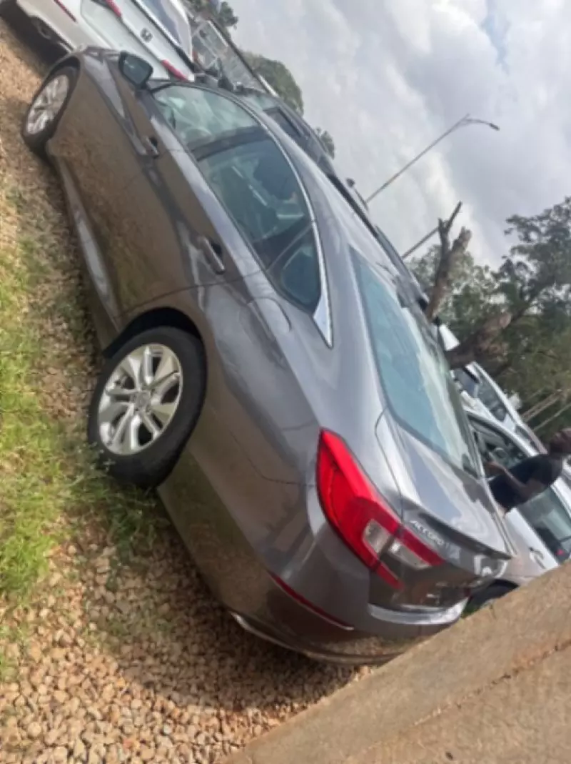 Honda Accord - 2019