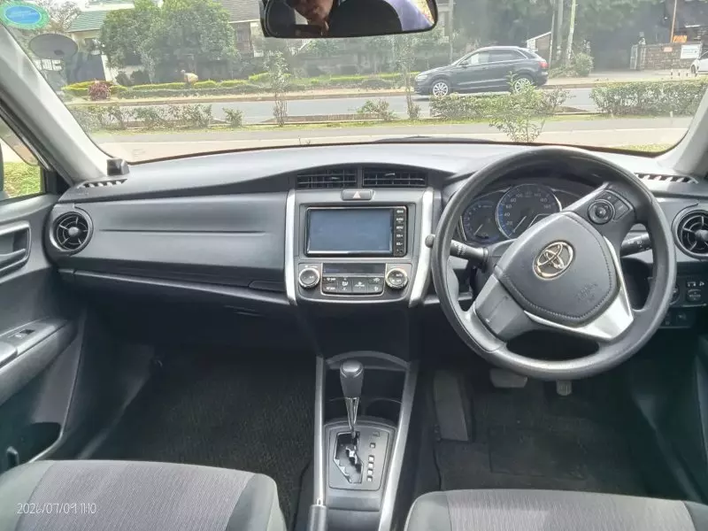 TOYOTA Fielder hybrid    - 2019