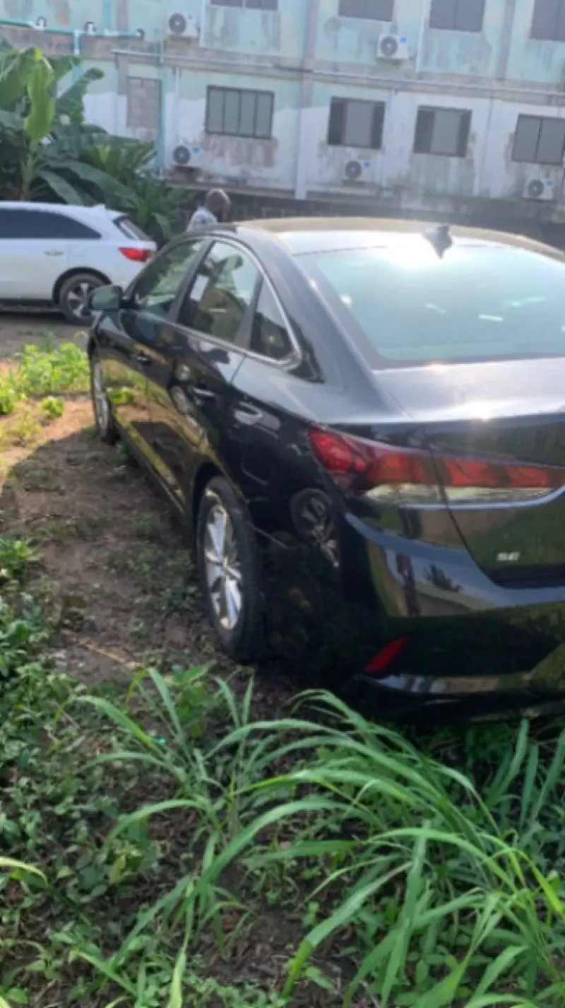 Hyundai Sonata   - 2019