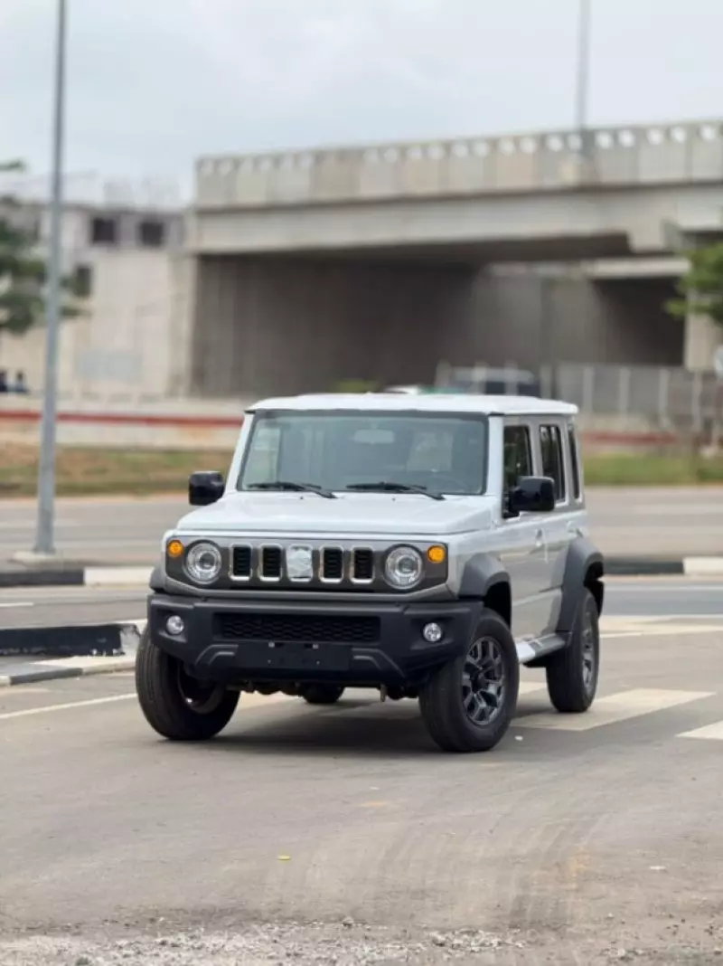 SUZUKI Jimny    - 2025