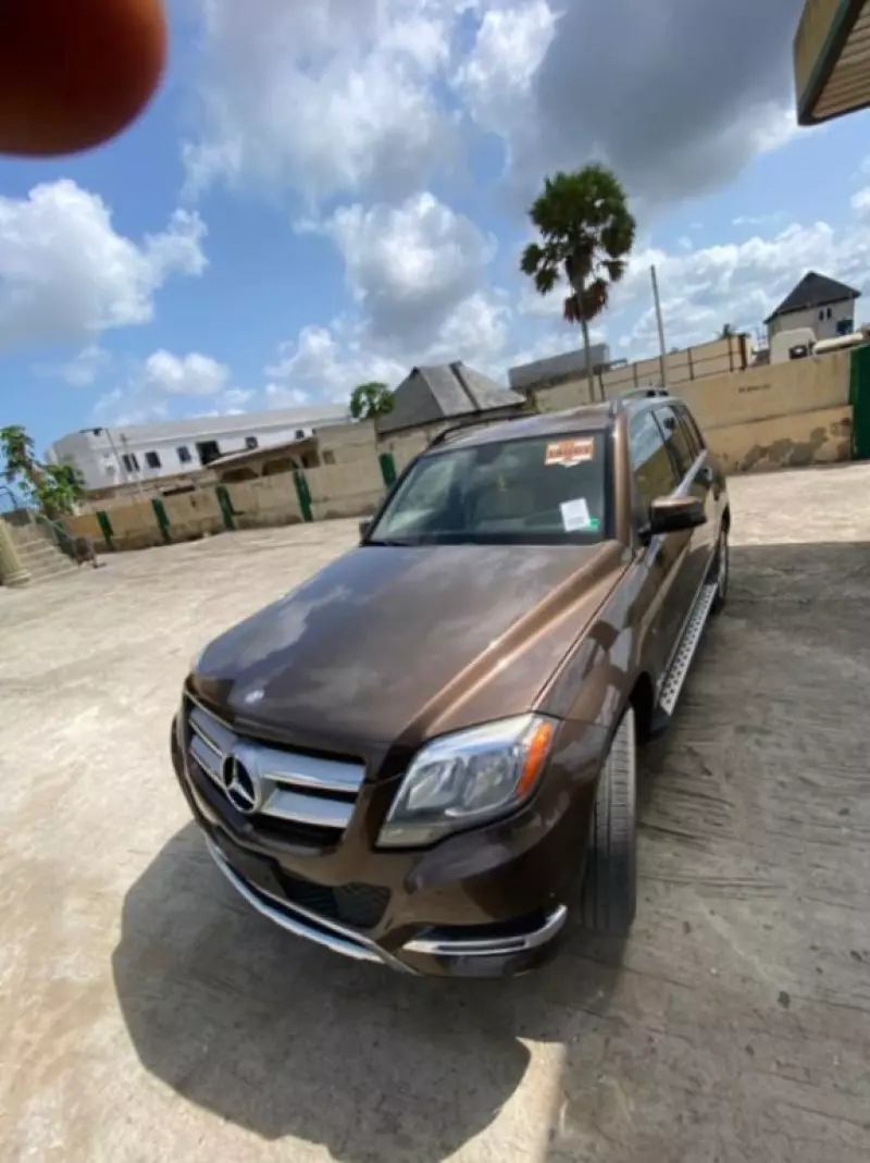 Mercedes-Benz GLK 350   - 2014
