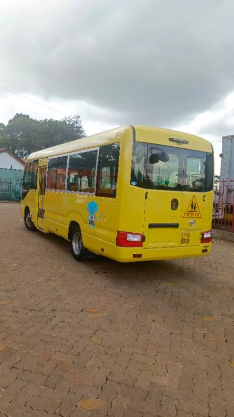 Toyota Coaster   - 2019