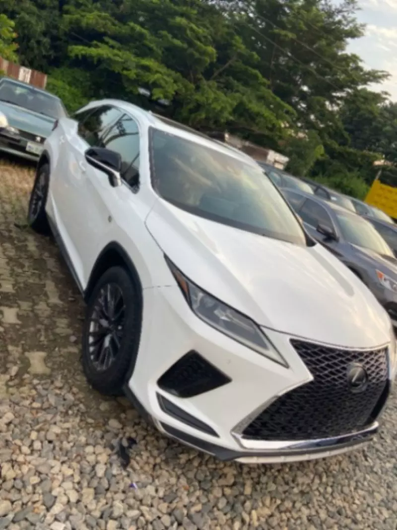Lexus RX   - 2020