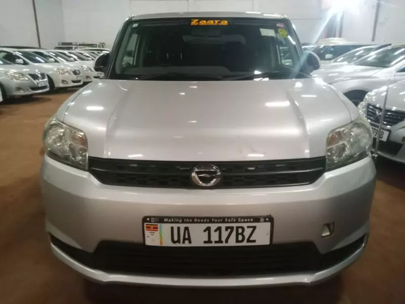 Toyota Rumion - 2010