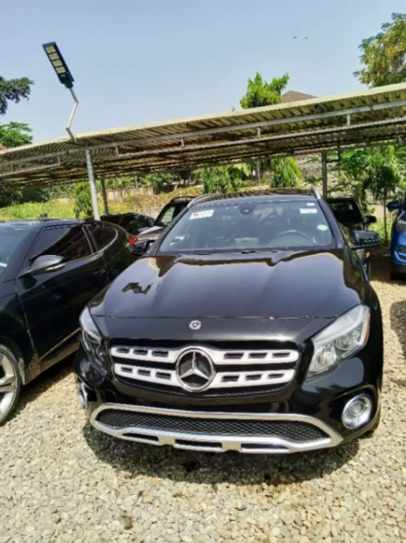 Mercedes-Benz GLA 250   - 2019