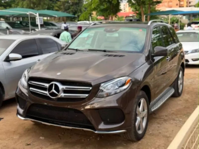 Mercedes-Benz GLE 350   - 2016