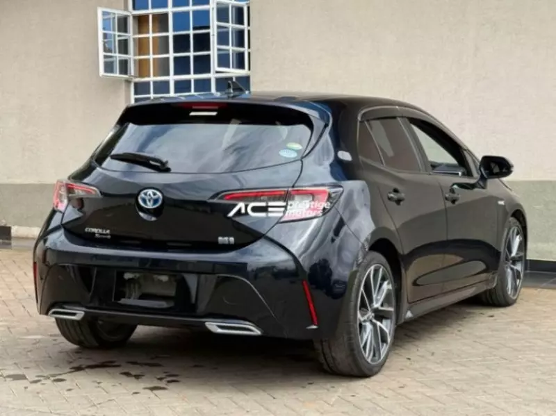 TOYOTA Corolla Sport   - 2018