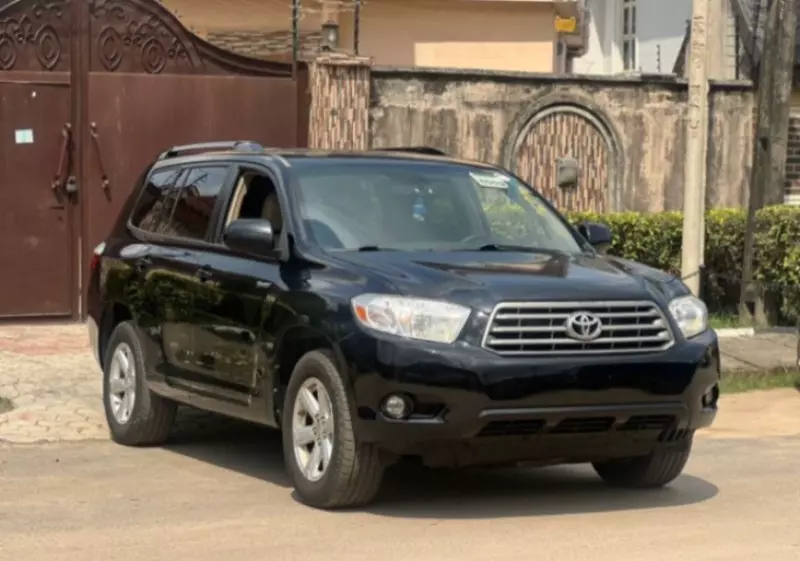 Toyota Highlander - 2010