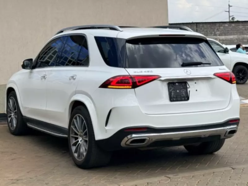 Mercedes-Benz GLE 450 - 2020