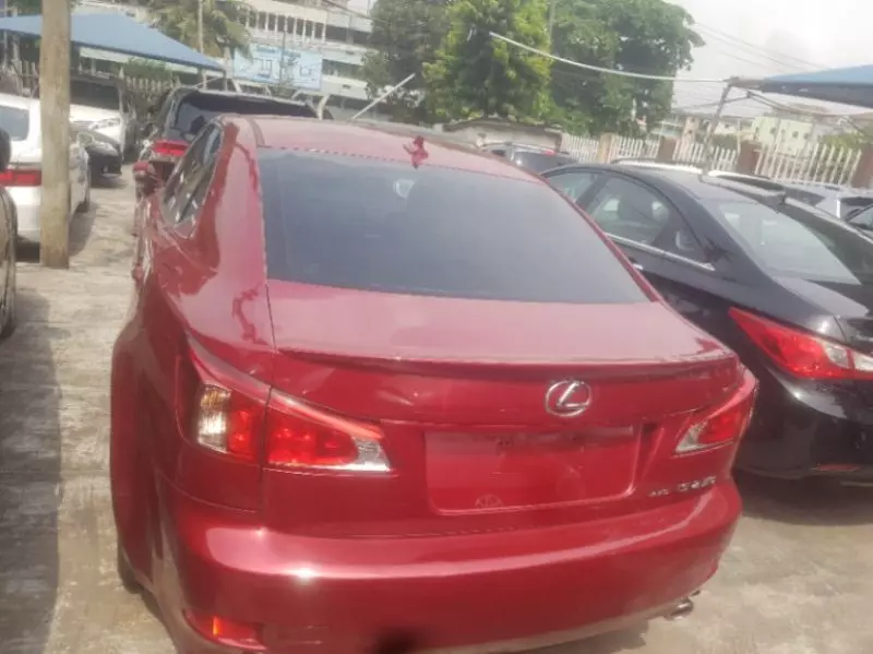 Lexus IS 250   - 2013