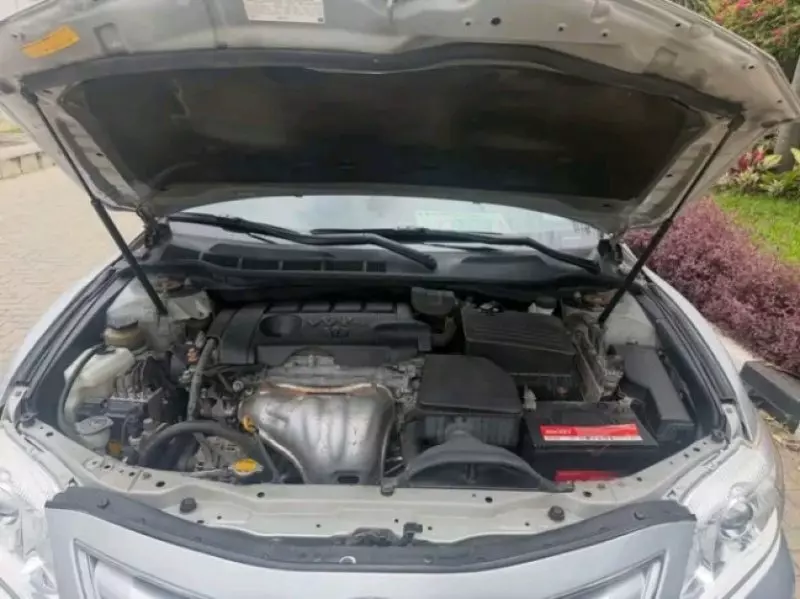 TOYOTA Camry   - 2011