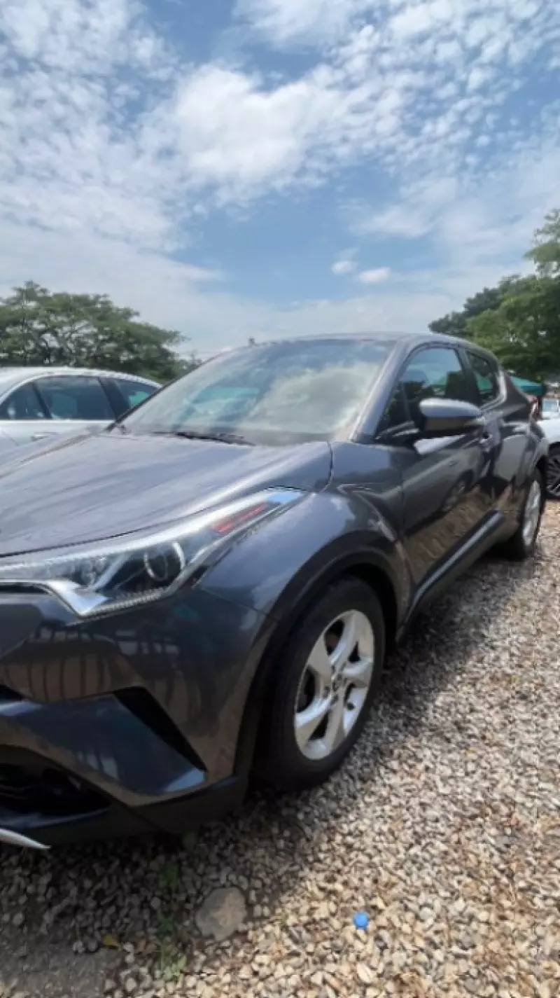 TOYOTA C-HR   - 2018