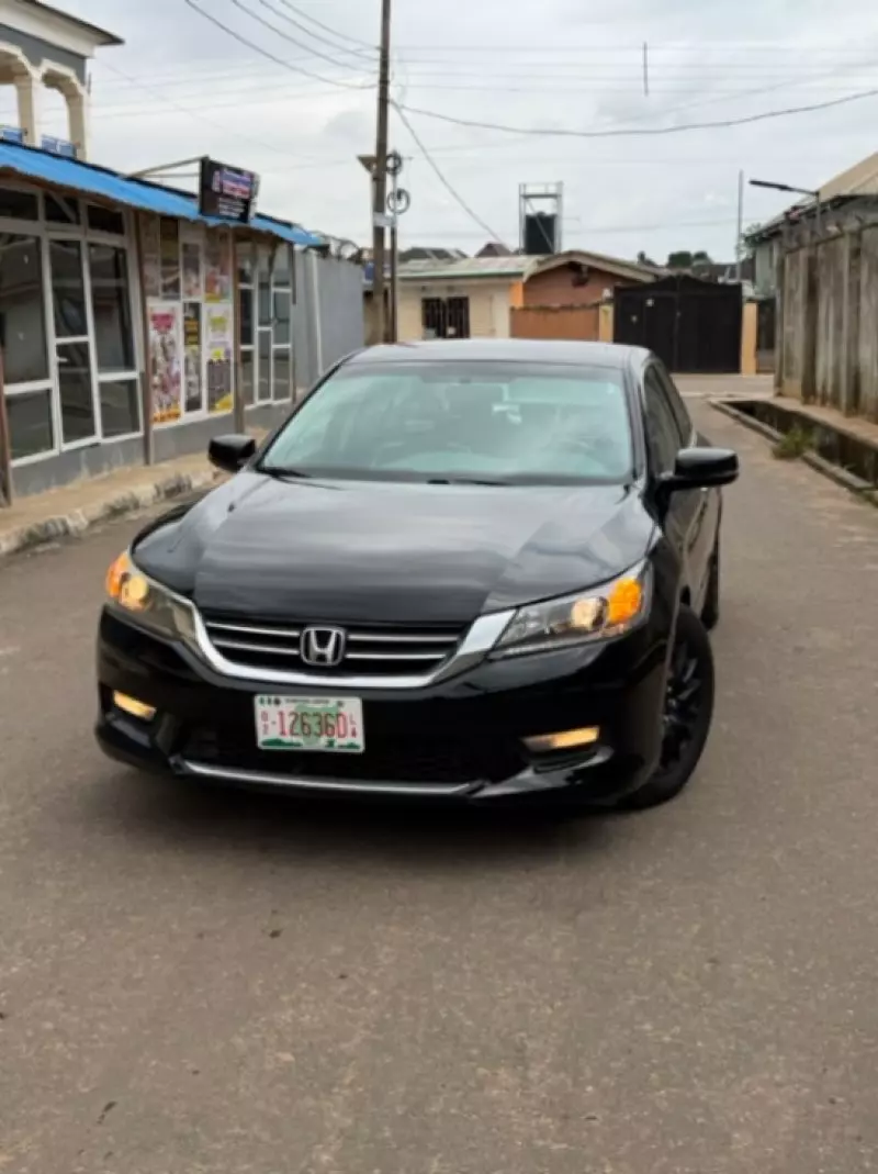 Honda Accord   - 2014