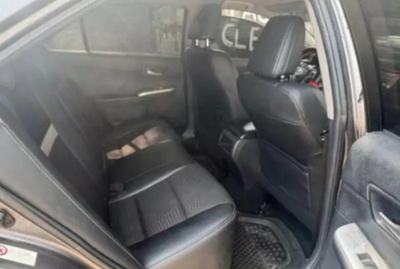 Toyota Camry   - 2012