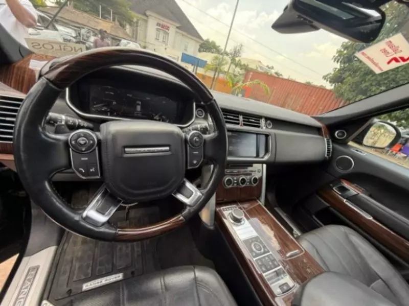 Land Rover Range Rover   - 2016