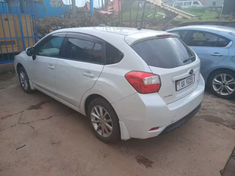 Subaru Impreza   - 2012