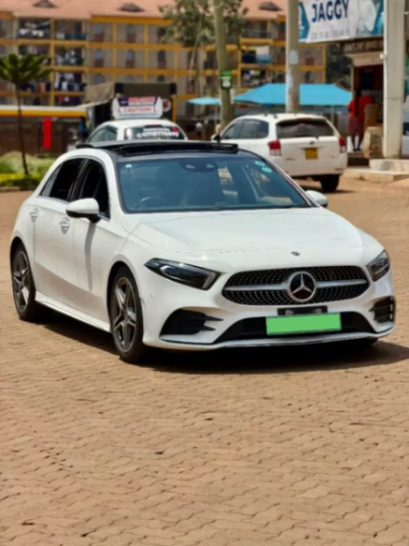 Mercedes-Benz A180   - 2019