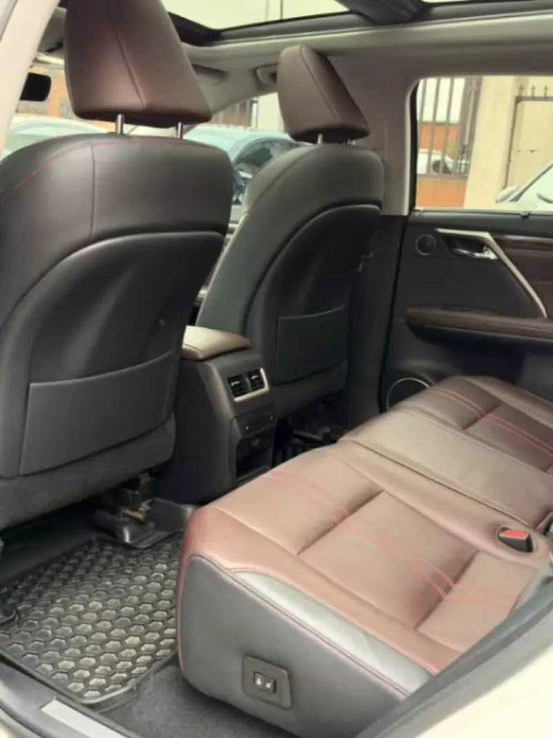 Lexus RX   - 2017