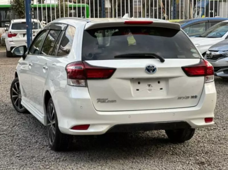 Toyota Fielder    - 2019