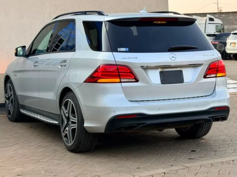 Mercedes-Benz GLE 43 AMG   - 2017