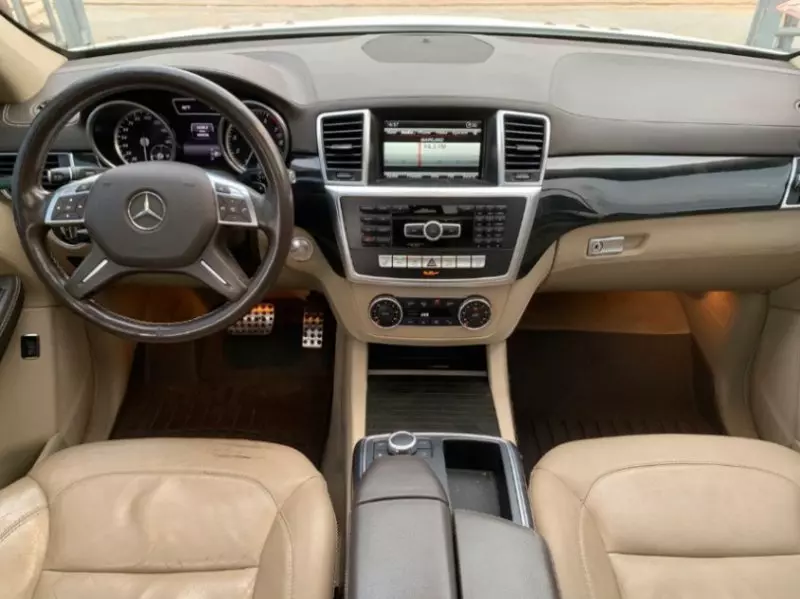 Mercedes-Benz ML 400   - 2015