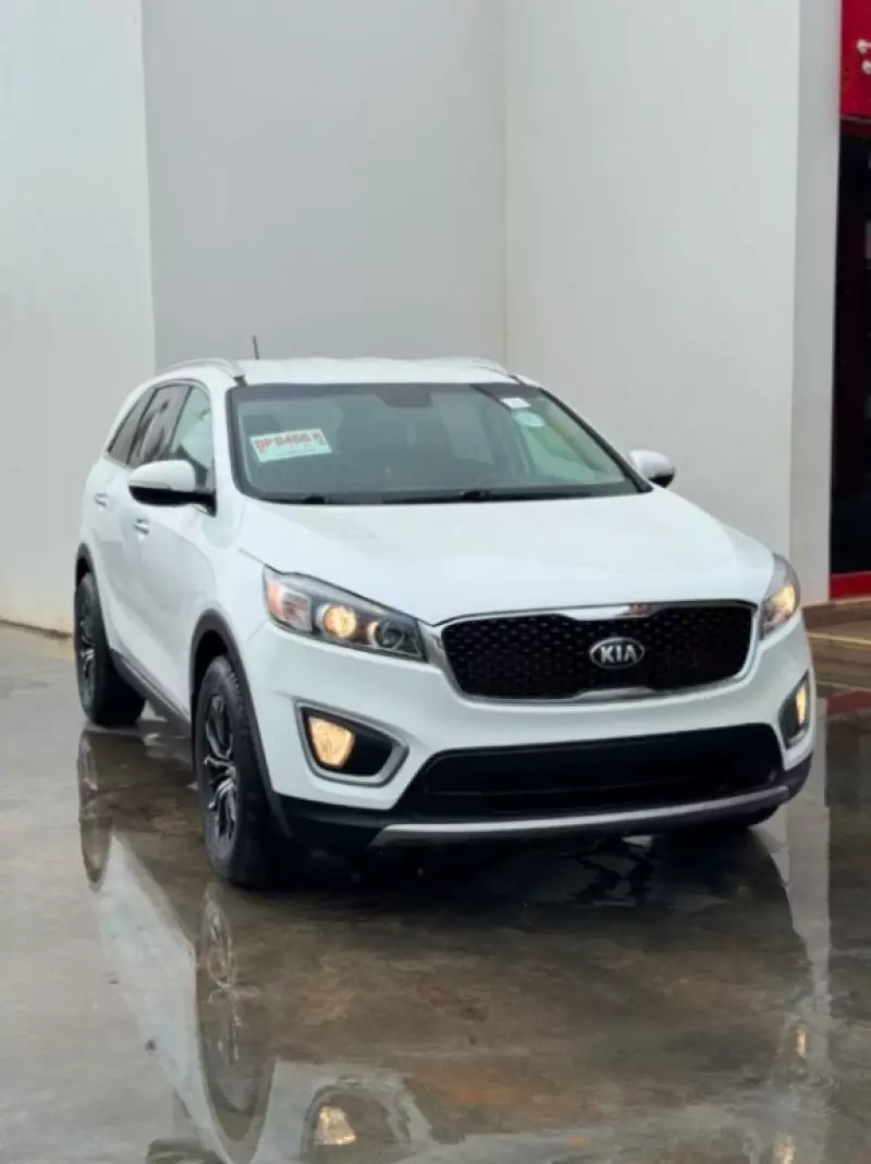 KIA Sorento   - 2017
