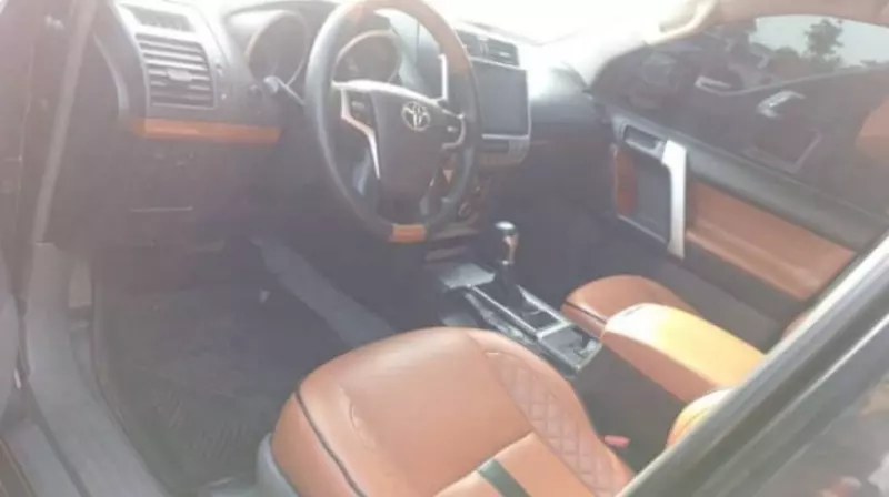 Toyota Land Cruiser   - 2012
