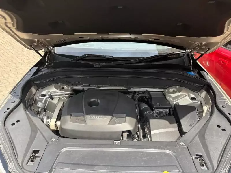 Volvo XC90   - 2016