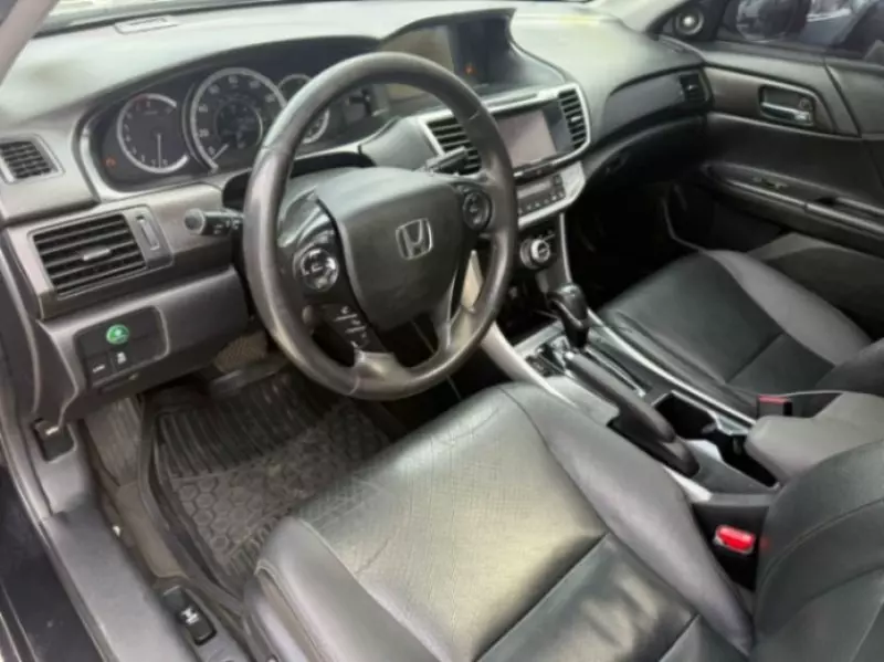 Honda Accord   - 2013