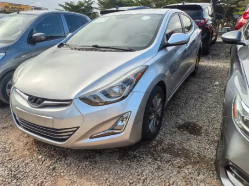 Hyundai Elantra   - 2016