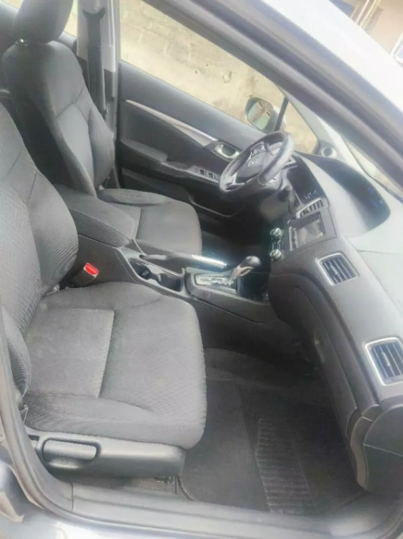 Honda Civic   - 2014