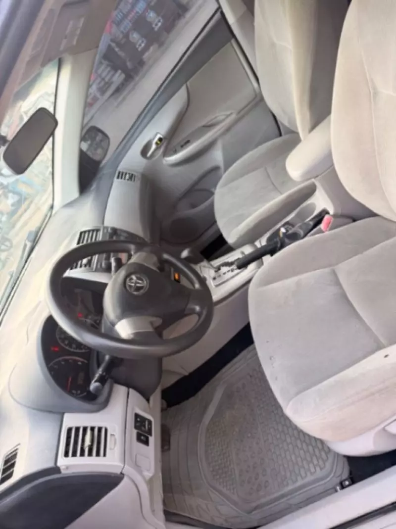 Toyota Corolla - 2011
