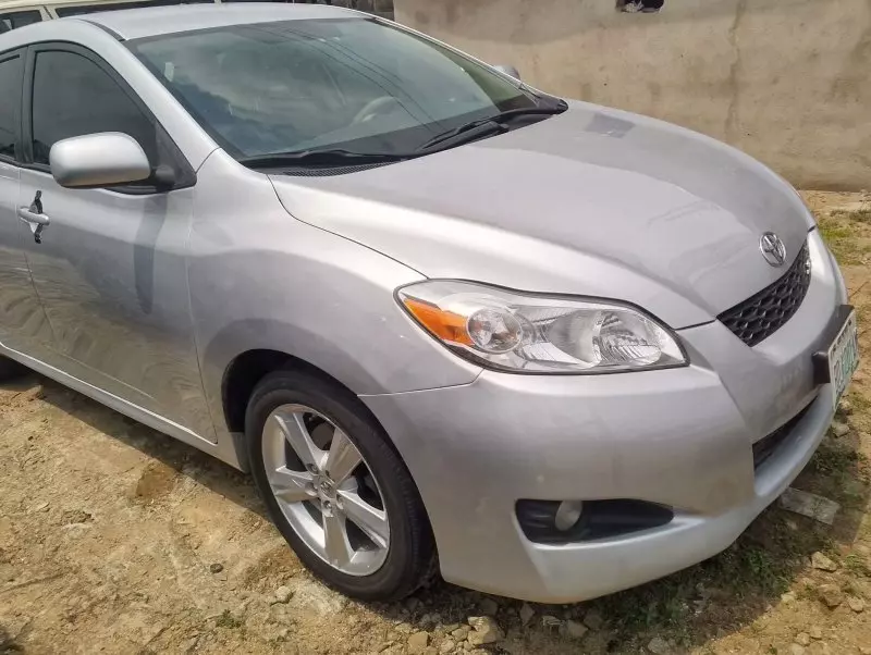 Toyota Matrix   - 2010